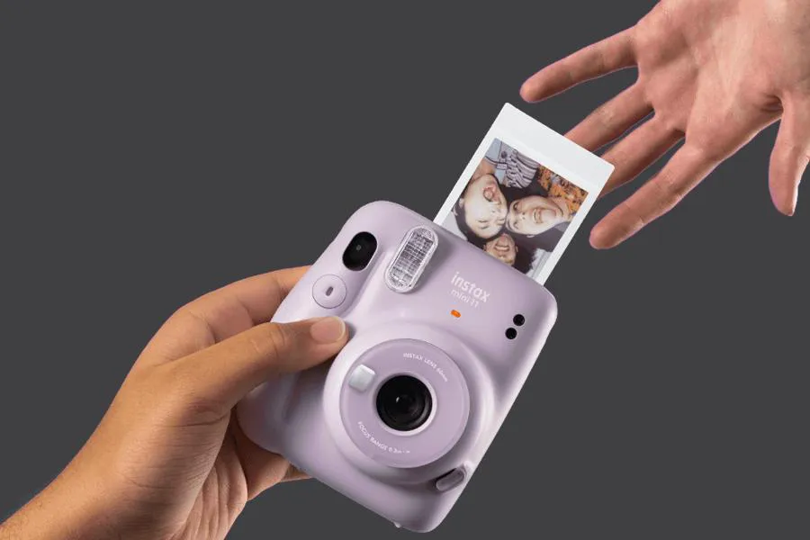 Aparat FujiFilm Instax mini 11 Charcoal Gray + 10 wkładów + Case Charcoal Gray